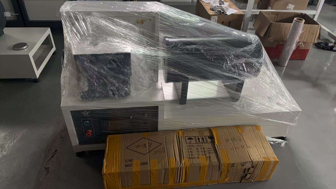 Halogen-Säuregas-Kabelverbrennungskorrosivitätsprüfgerät mit pH-Leitfähigkeitsmesssystem, konform mit IEC 60754 und ausgestattet mit Edelstahlbefestigungen und einstellbaren elektrischen Systemen