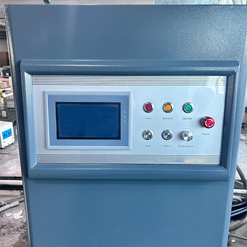 30KW Hochfrequenz-Induktionsheizmaschine Einfache Bedienung Kupferrohr-Draht-Schweiß-Induktionsheizung 220V Neues PLC-Lager